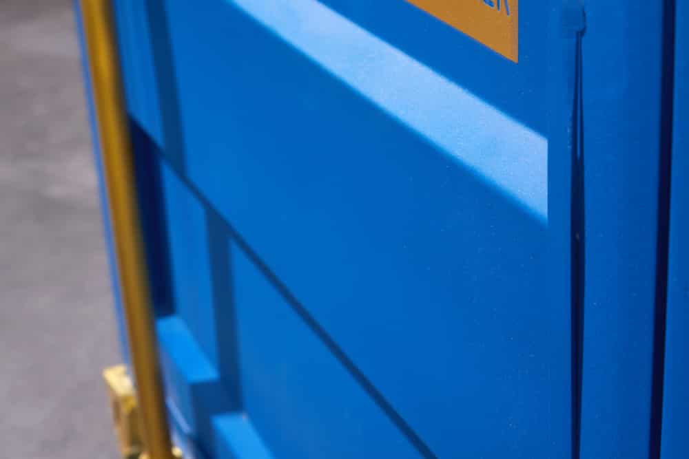 Design Aktenschrank GLOBETROTTER 180cm blau Eisen Container Upcycling Industrial