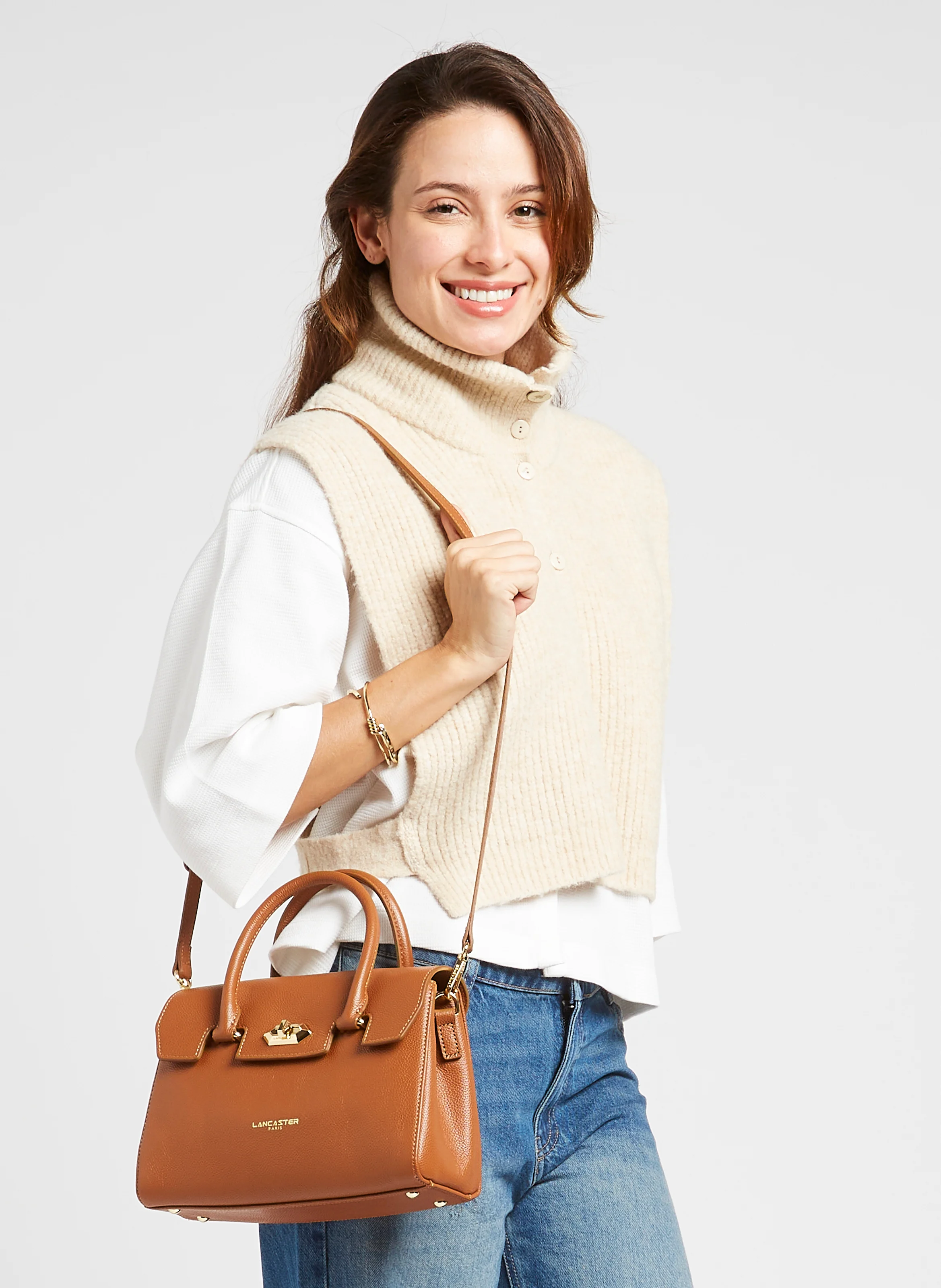MILANO COSMOS - Sac à rabat en cuir grainé| Marron