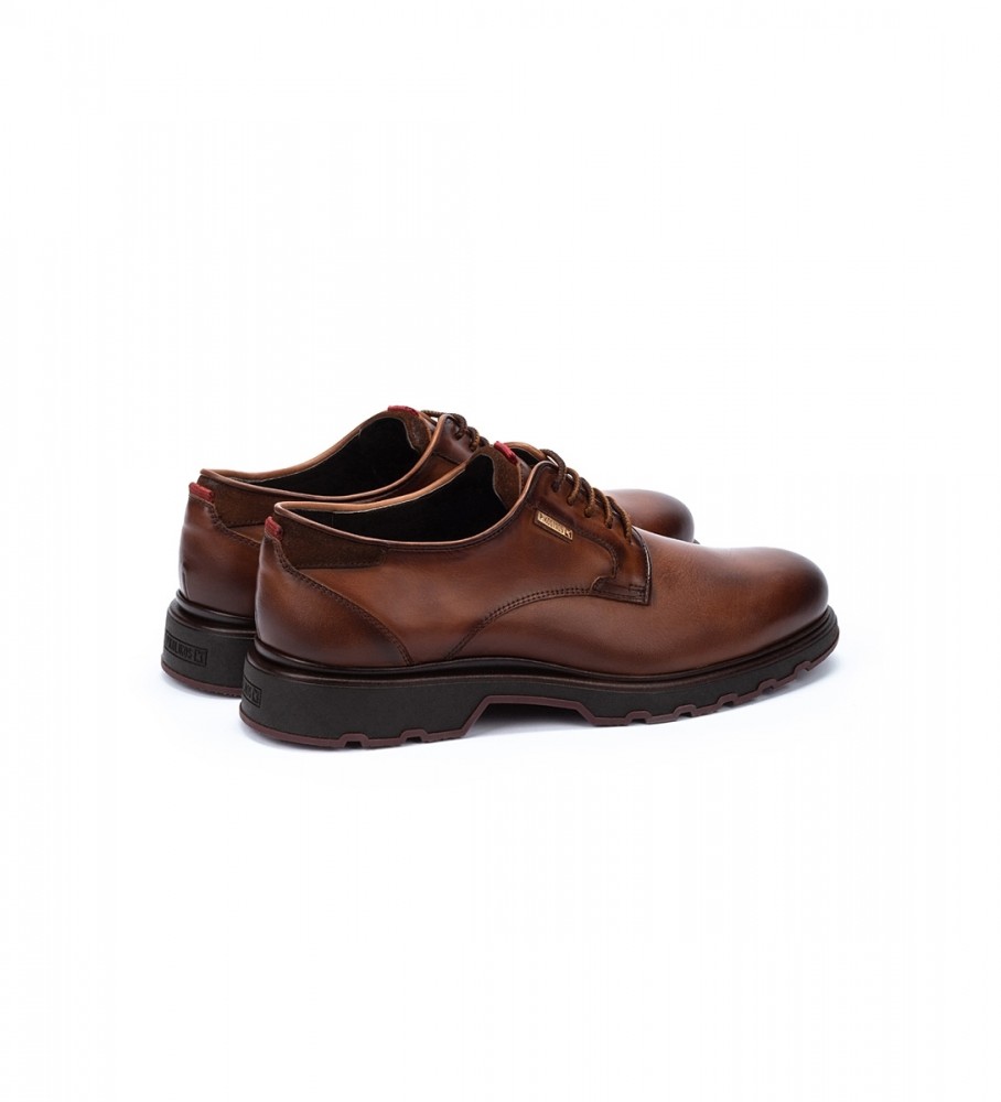 Sapatos Pikolinos Linares em couro marrom