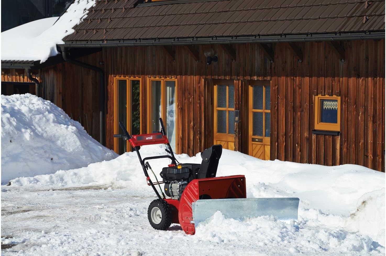 MTD - M 61 Schneefräße, Rot, 113x64,5x107 cm
