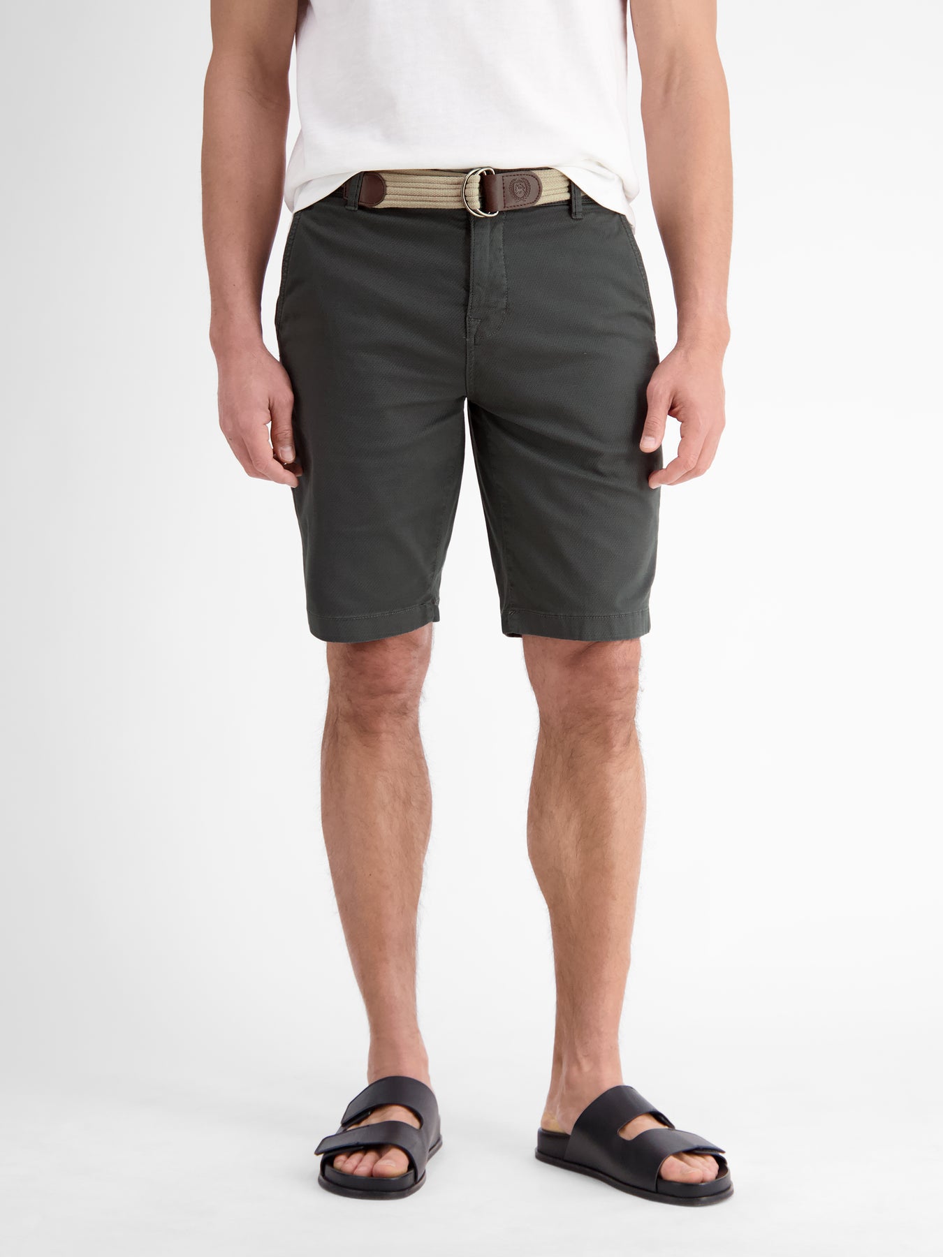 Chino-Bermuda mit Gürtel