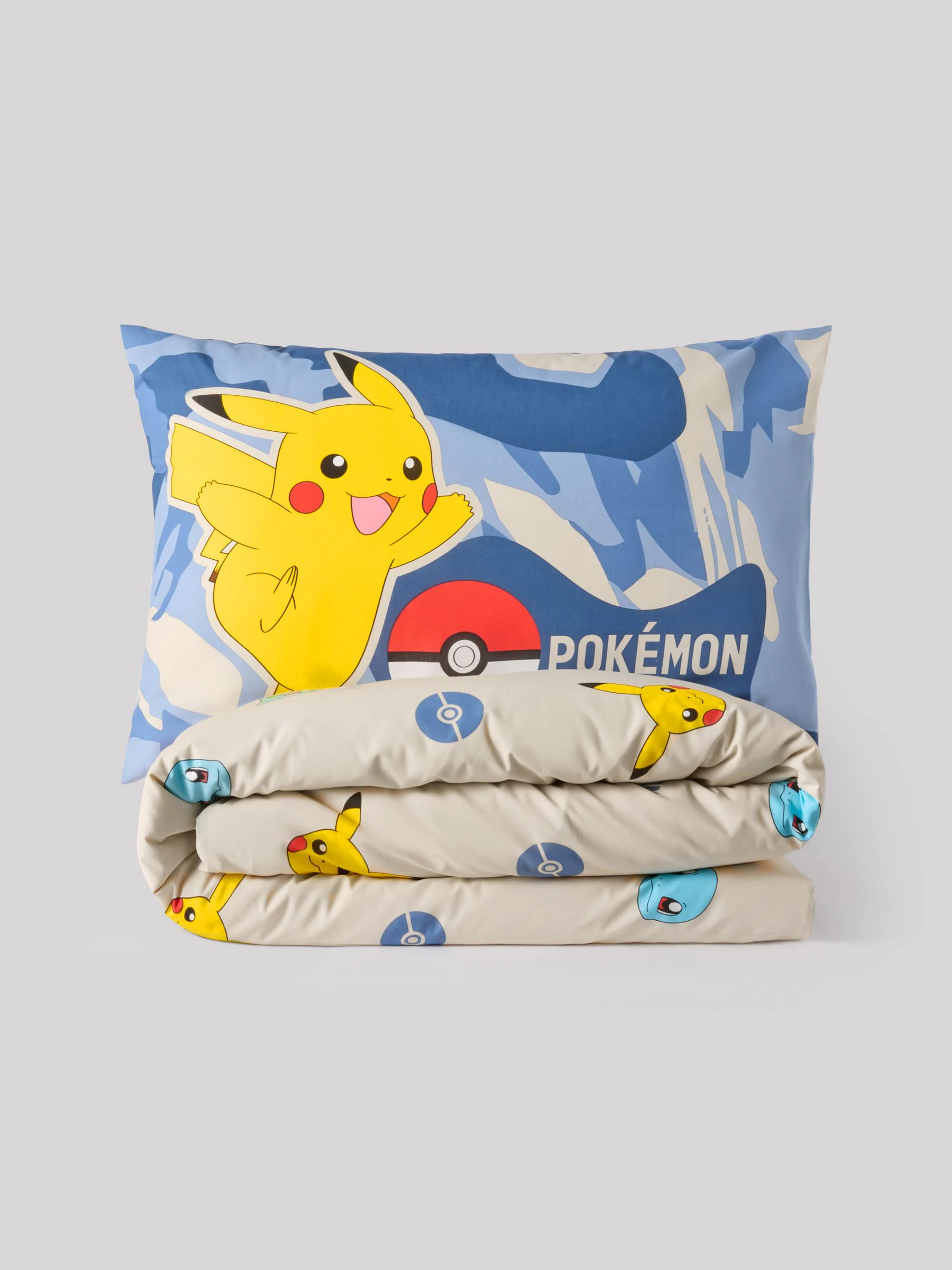 Pokemon Duvet Cover and Pillowcase Set