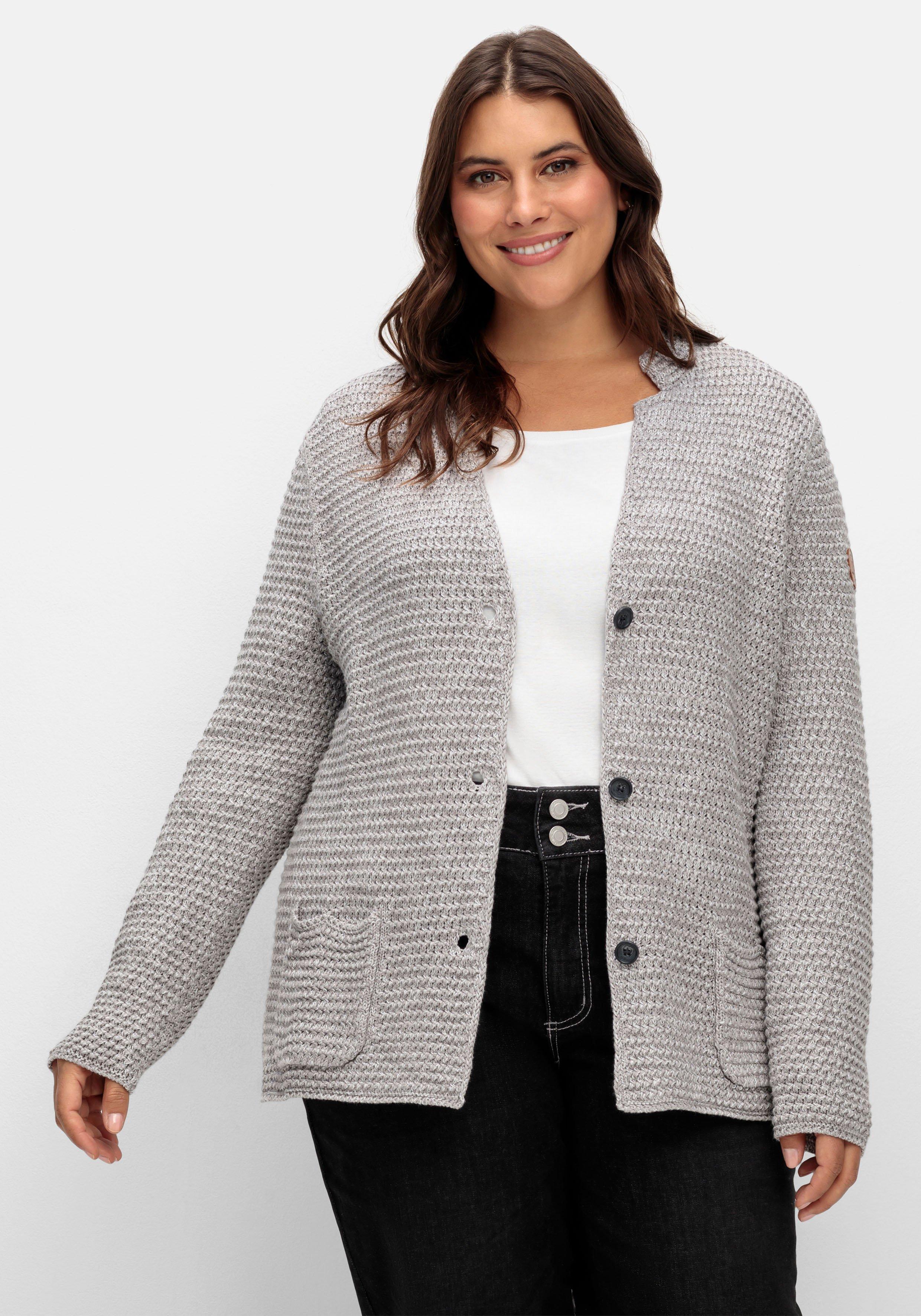 Grobstrickjacke mit Stehkragen und Taschen