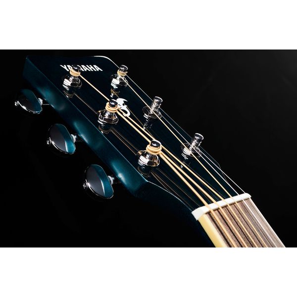 Yamaha FG820 SBII