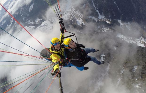 Gleitschirmfliegen in St. Gallenkirchen