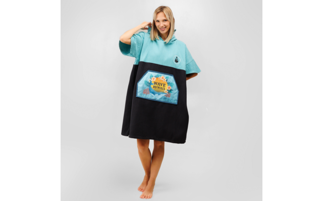Wave Hawaii Pahoa Travel Poncho