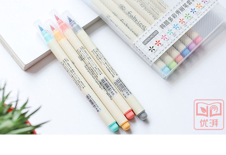 Momoi - Set van 10: Penseelpen