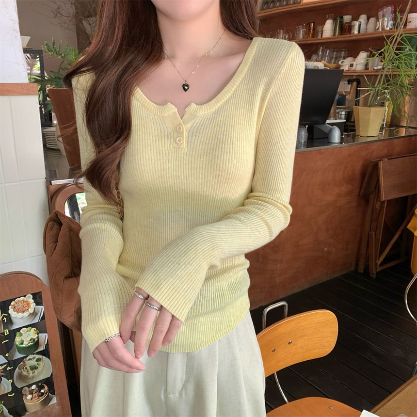 Floral Closet - Henley-top met lange mouwen en geribbelde streep