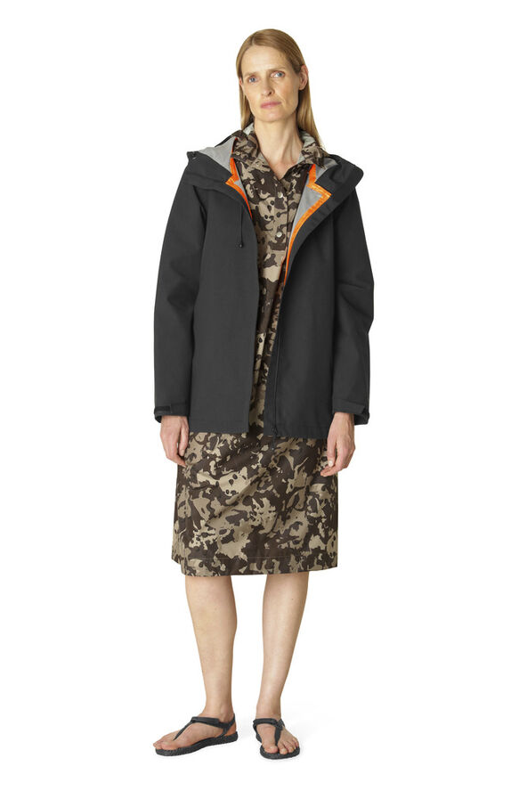 ILSE JACOBSEN RAINSHELL02 Sort