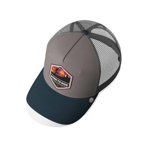 Gorra, o rosto indiano, nascido para cavalgar.