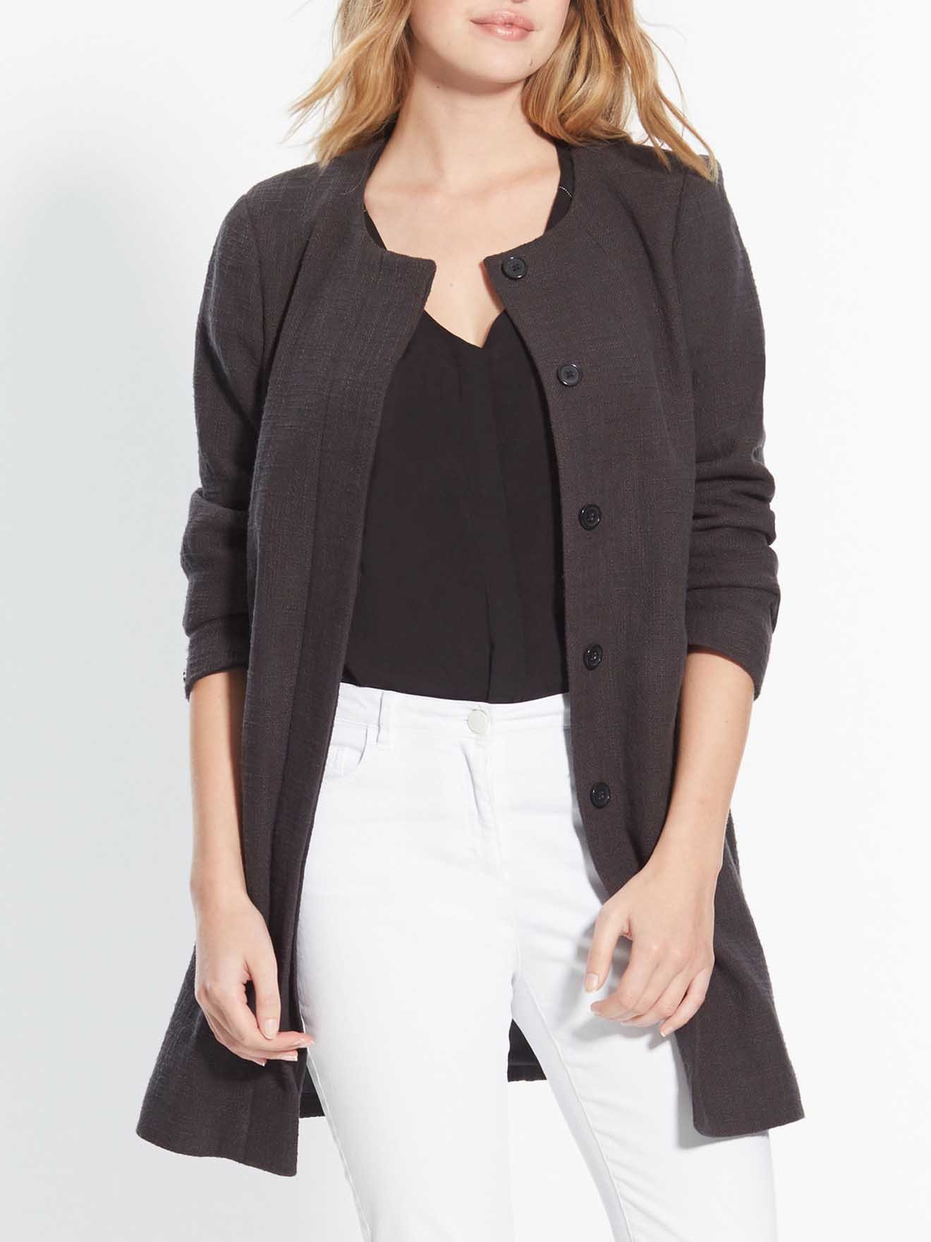 Manteau natté, poitrine standard