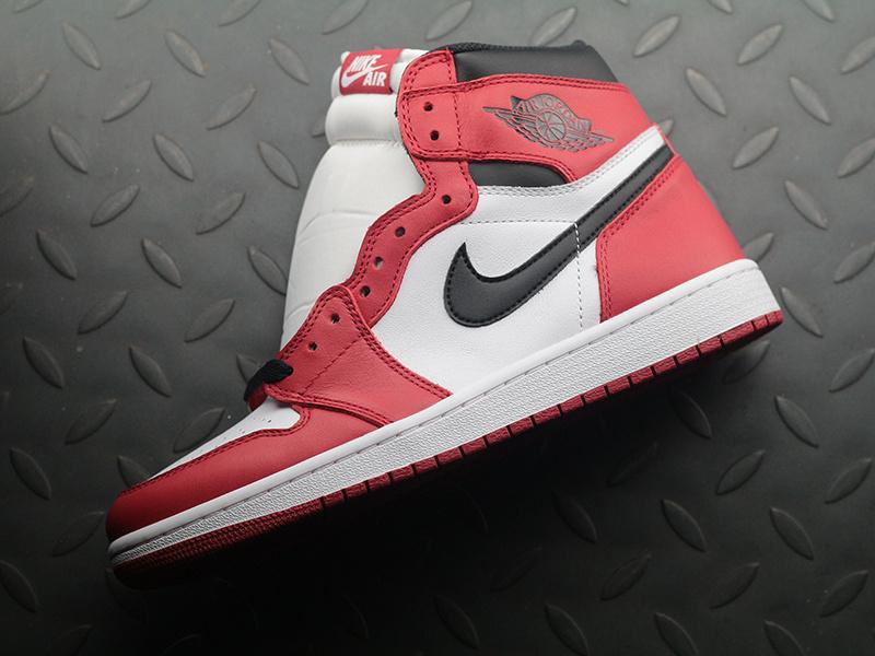 Jordan 1 Retro Chicago