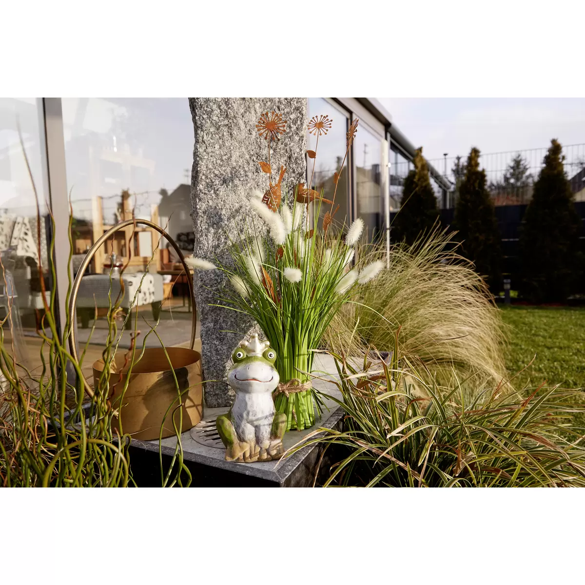 Frosch Damaris weiss