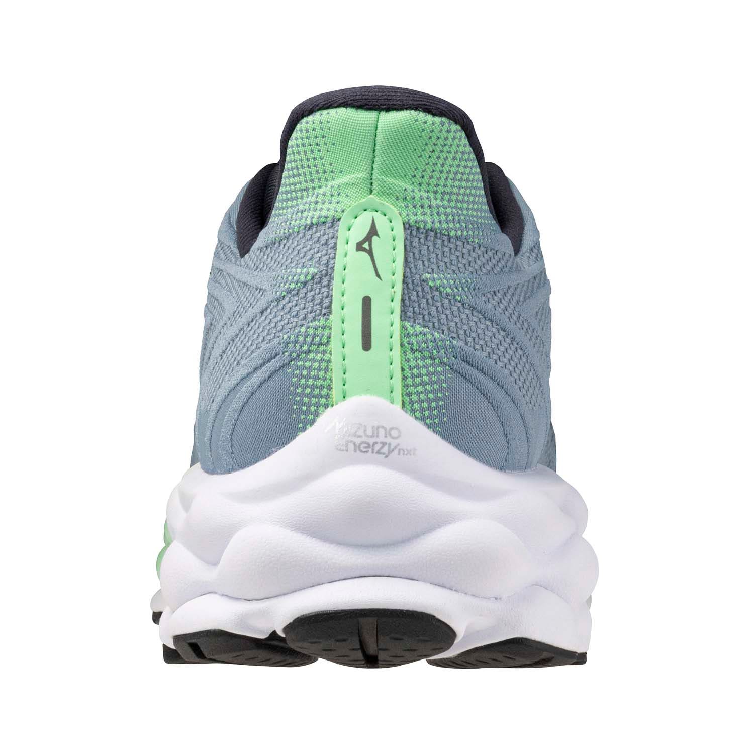 Mizuno  Wave Sky 8