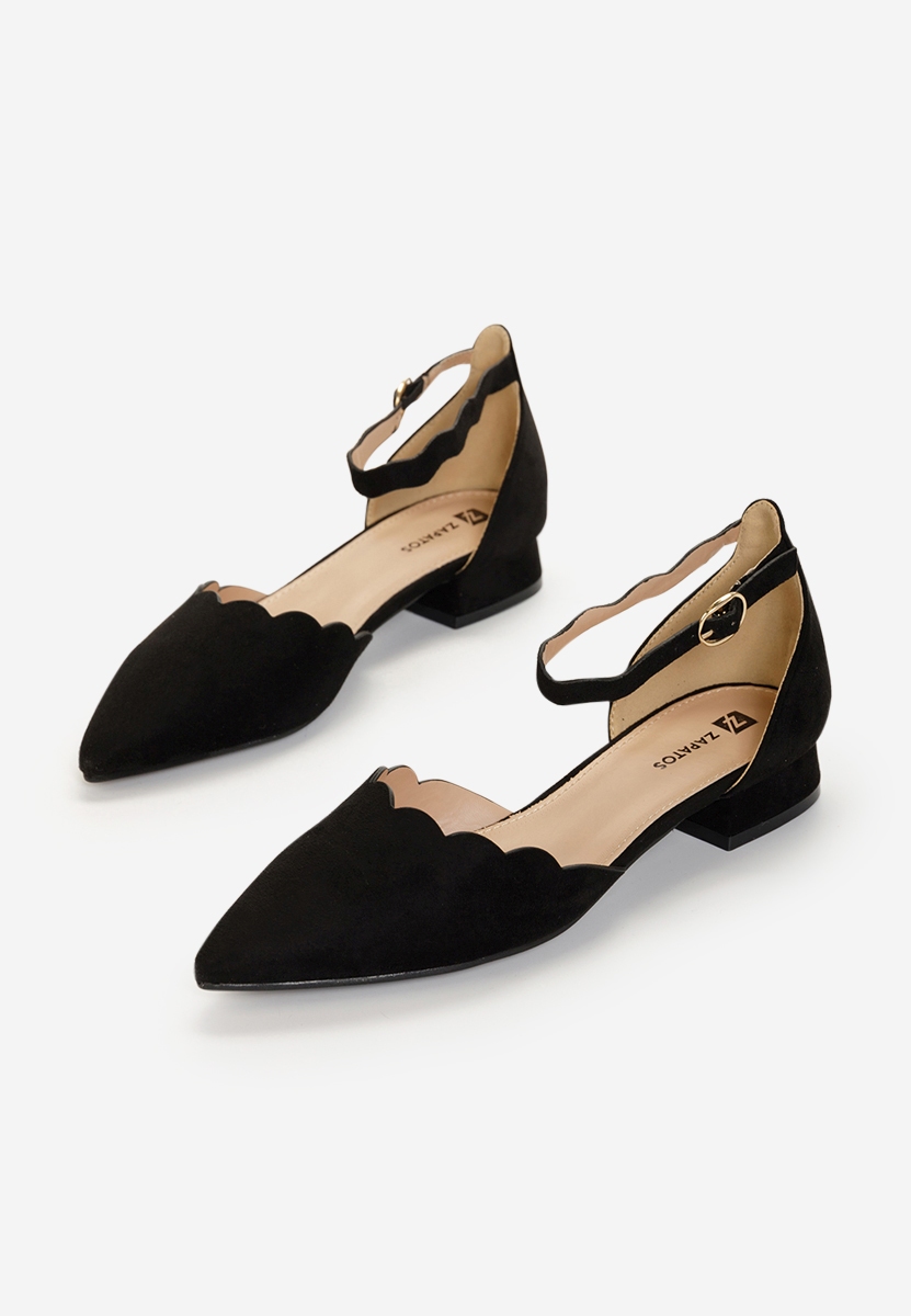 Chaussures à petit talon noirs Weber