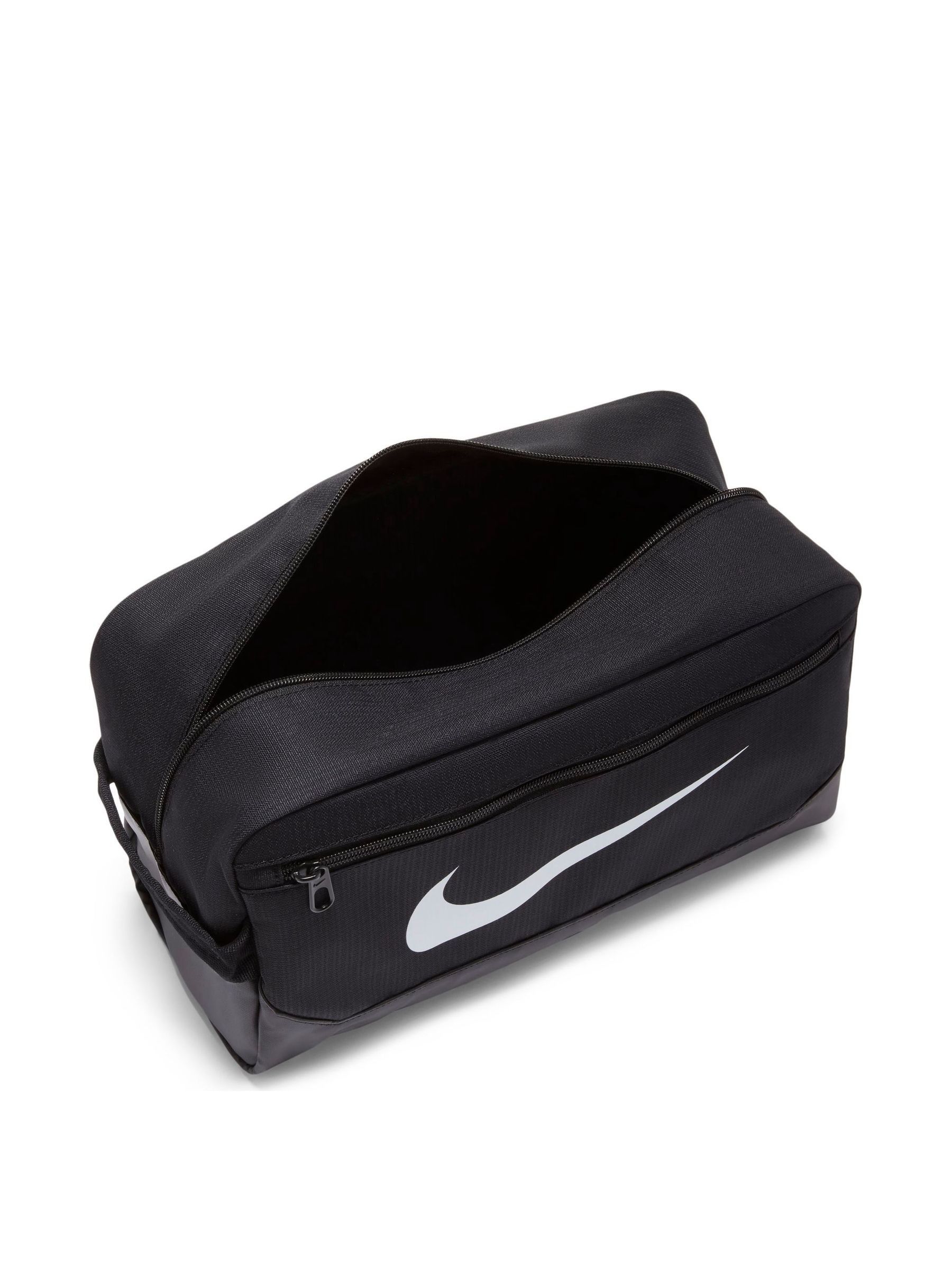 Nike Brasilia schoenentas