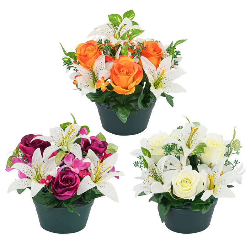 Petite coupe de roses, lys et orchidées