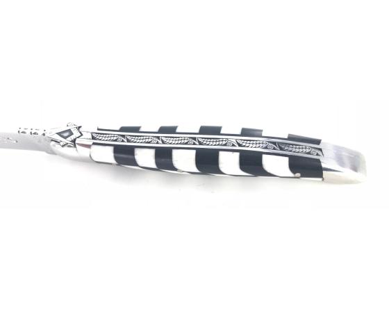 Laguiole 12 cm Franc-Maçon - Damier - Ebène & Os - 2 mitres Couteau de poche par Laguiole en Aubrac