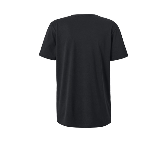 2 T-Shirts