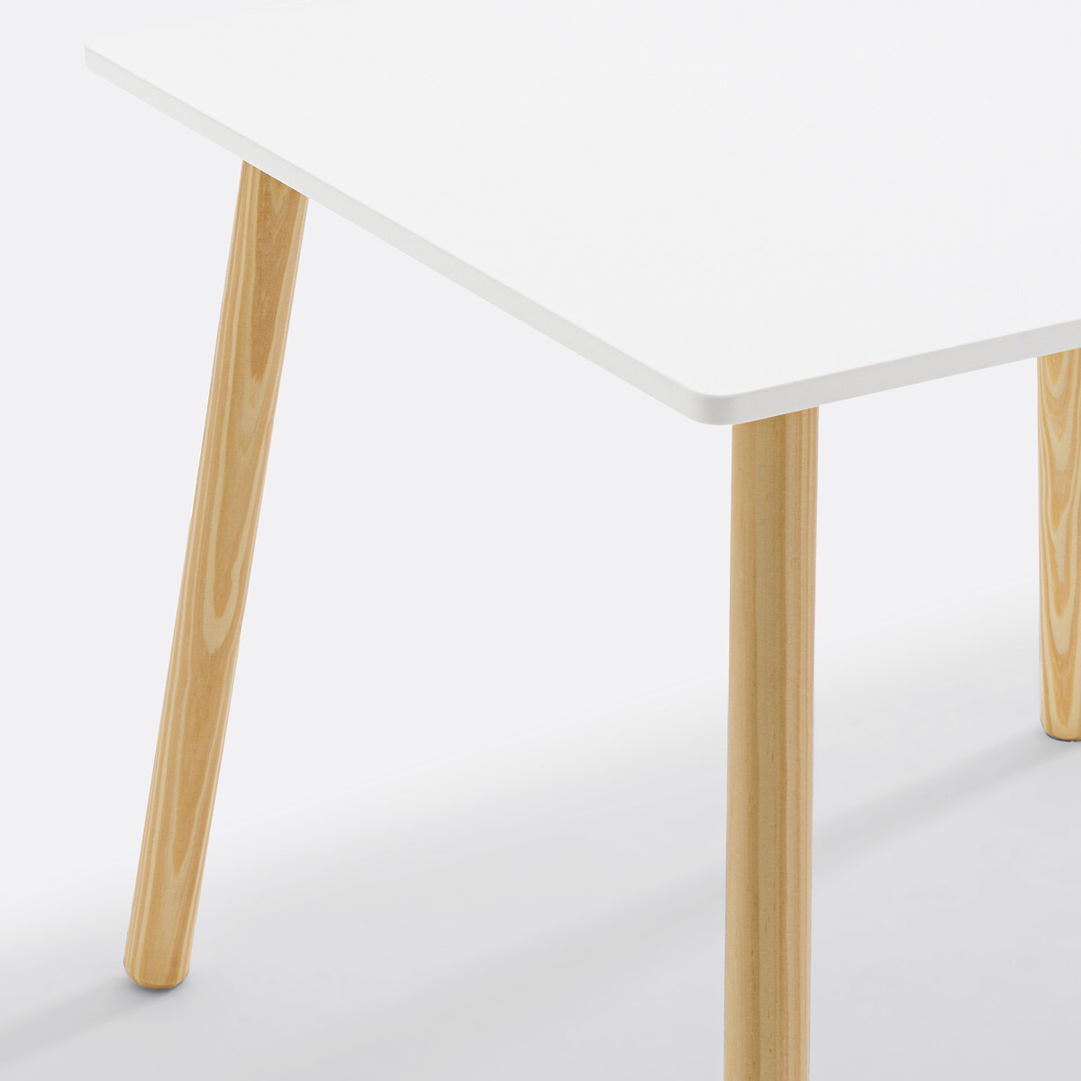 LA REDOUTE INTERIEURS<br>Mesa de brincar para quarto infantil, Aglaee