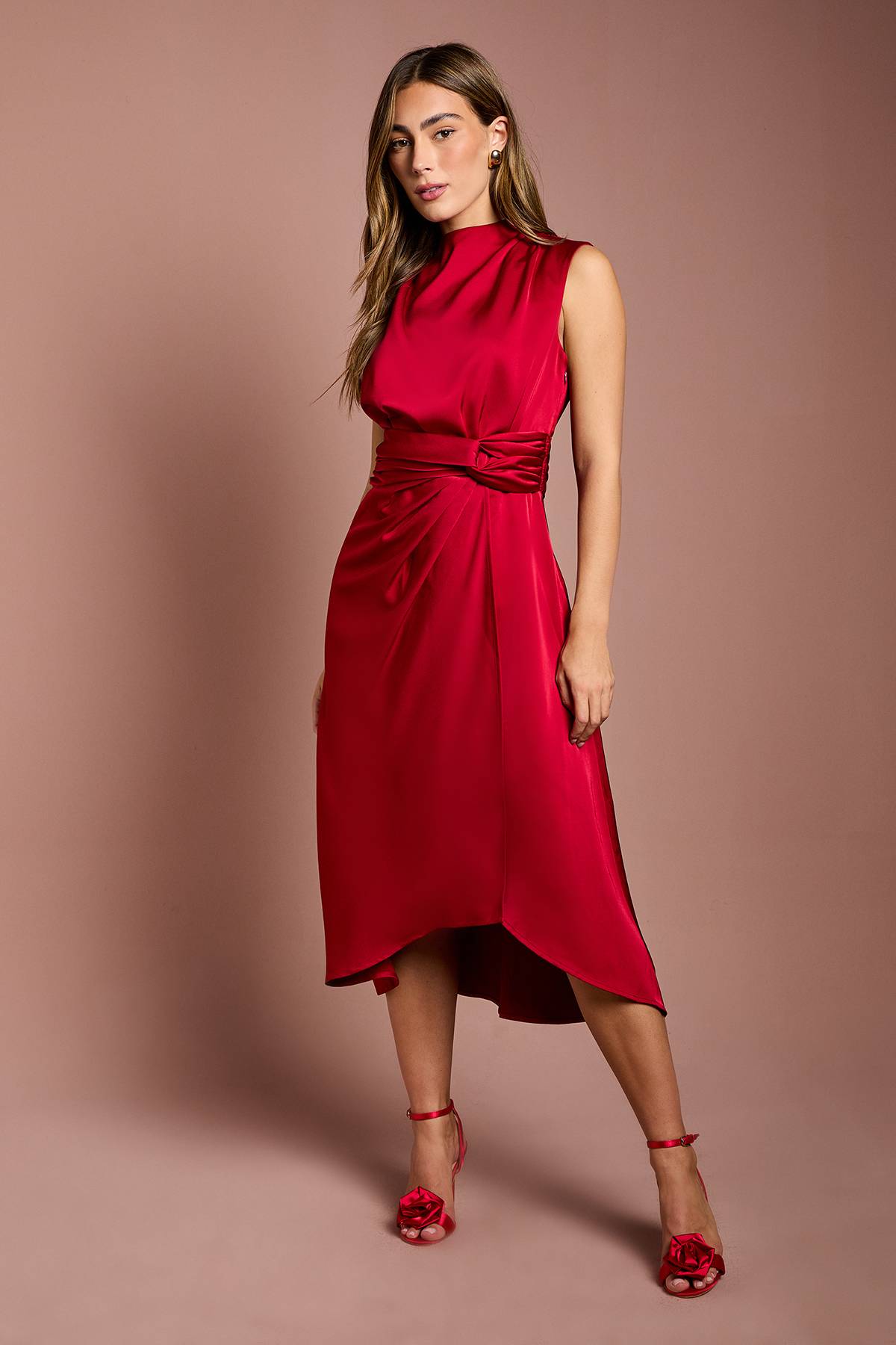 Coast Robe Mi-Longue en Satin avec Taille Torsadée