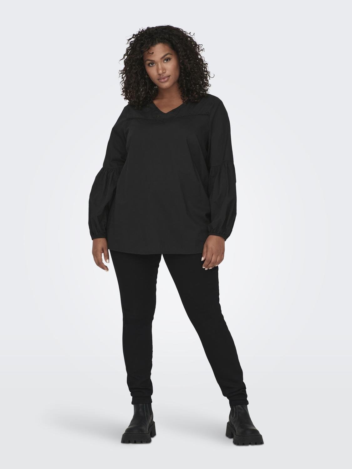 CARCHALINOS Top Black
