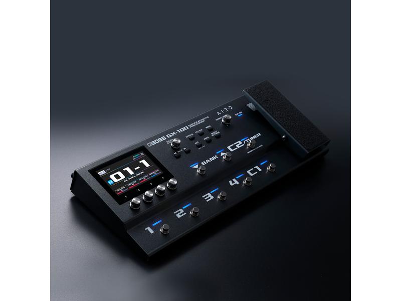 BOSS Effektgerät GX-100 Gitarreneffektprozessor mit neuen Farben für Ihren Sound