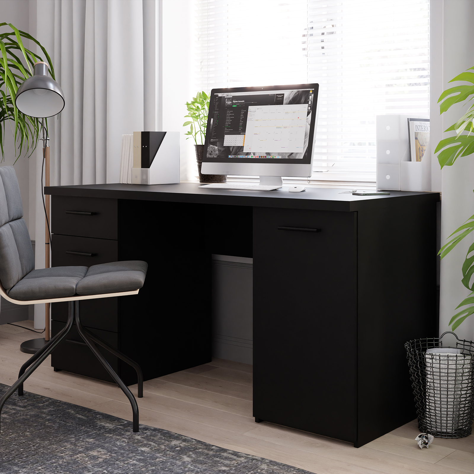Schreibtisch - schwarz matt - 145 cm breit