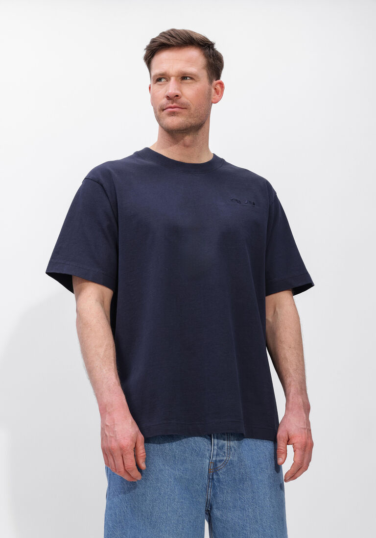 donkerblauwe olaf hussein t-shirt ripstop applique relaxed tee