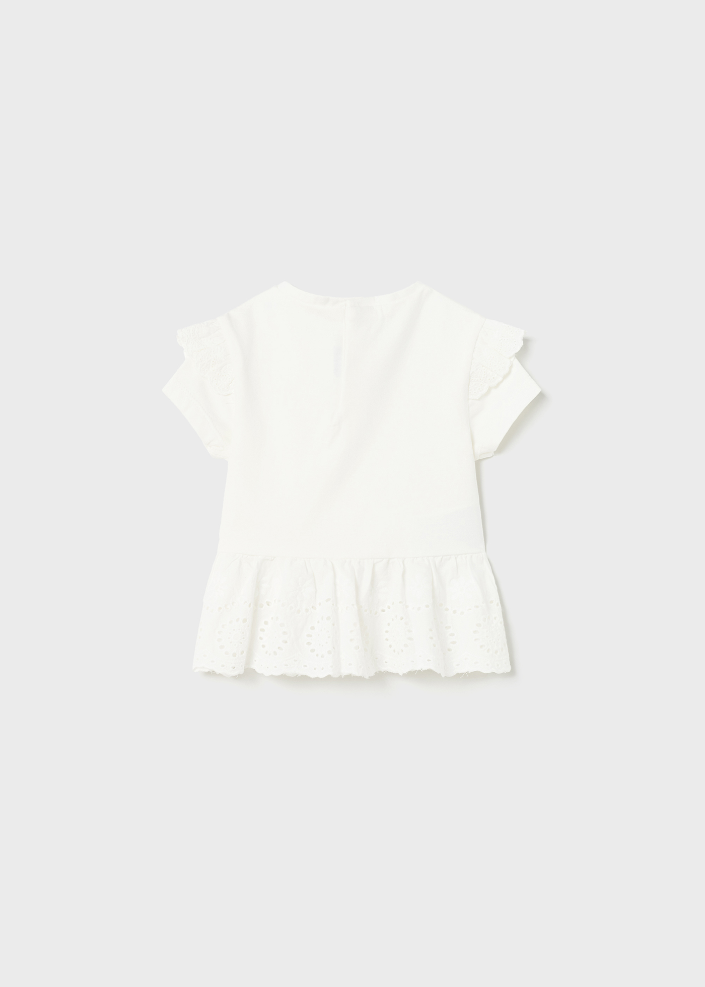 Camiseta com estampa perfurada feita de algodão sustentável para bebês
