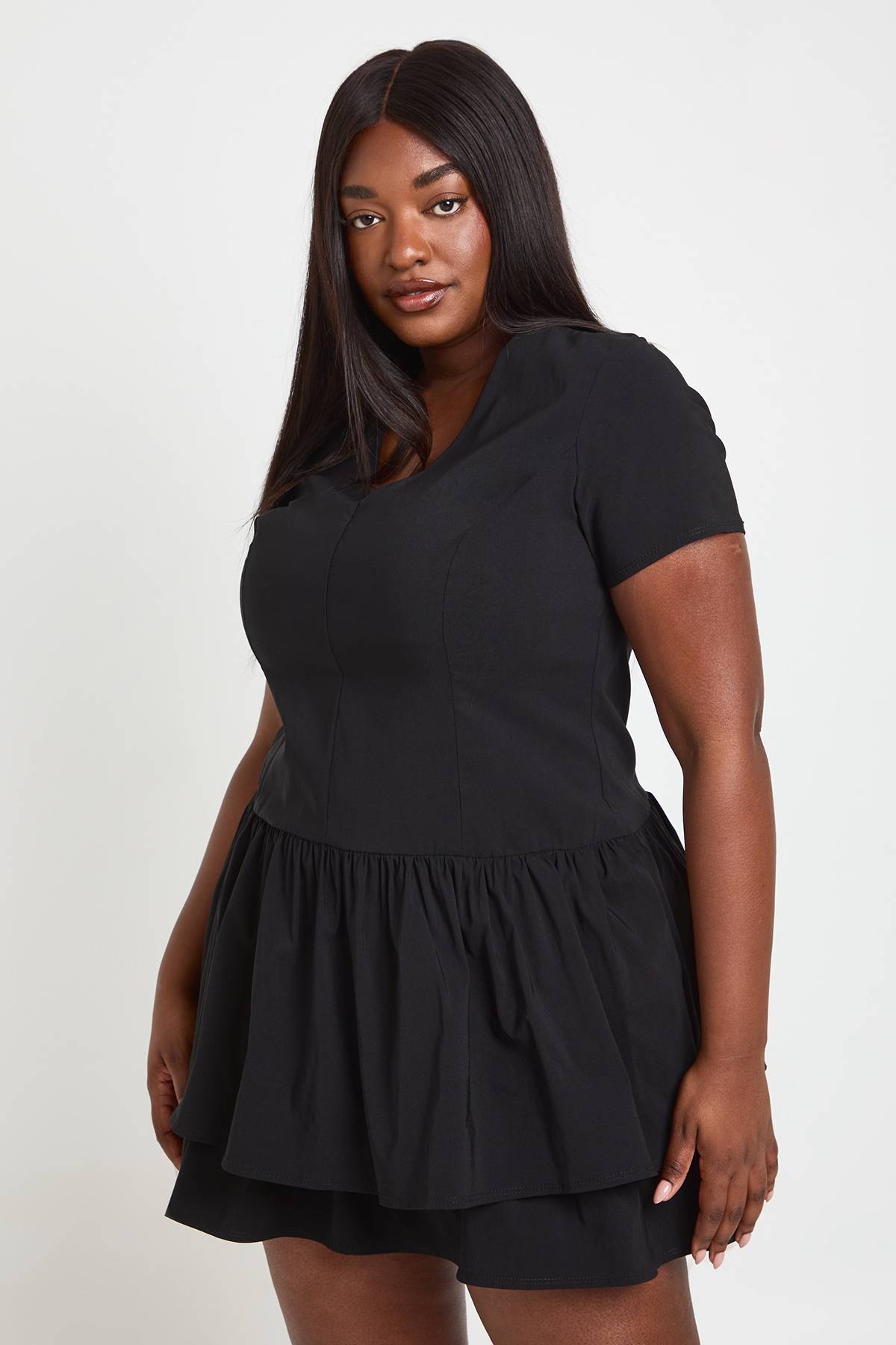 boohoo Robe Patineuse Grande Taille En Bengaline À Ourlet Superposé