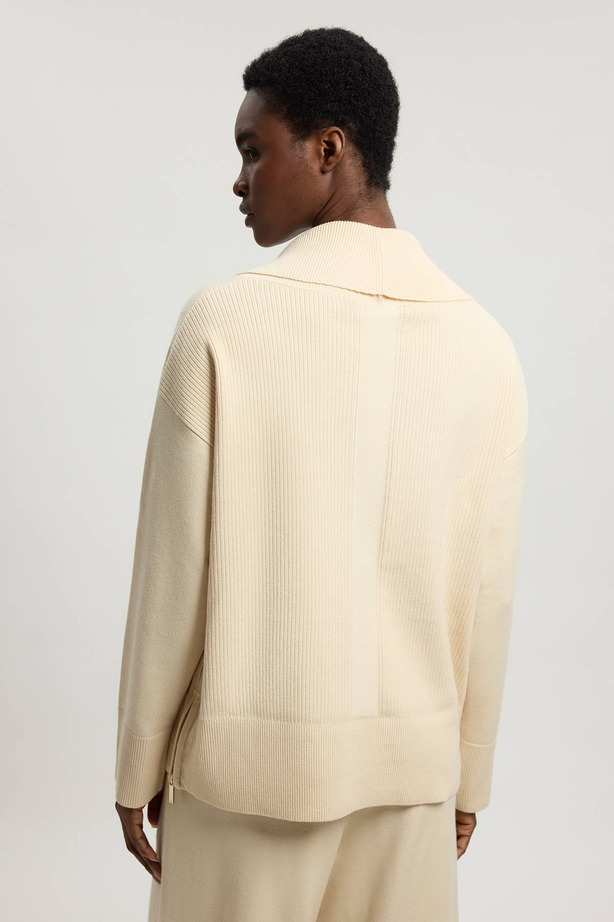 KarenMillen Synthétiquell En Maille À Col Châle Profond Aspect Laine