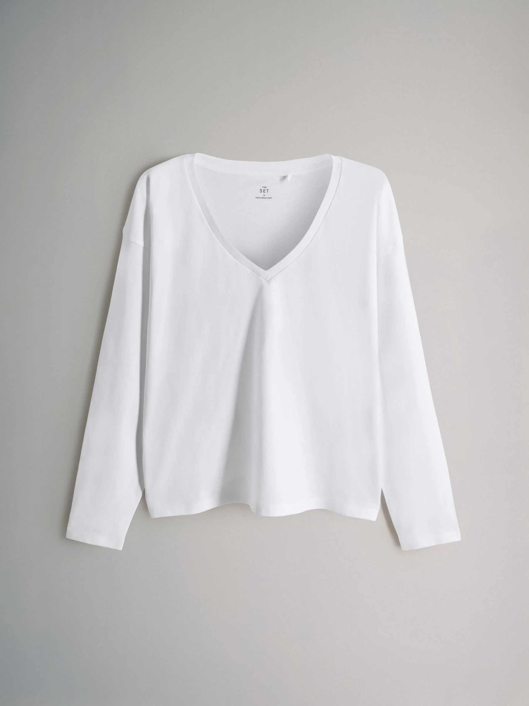 The Set 4 Pack Relaxed V-Neck T-Shirts