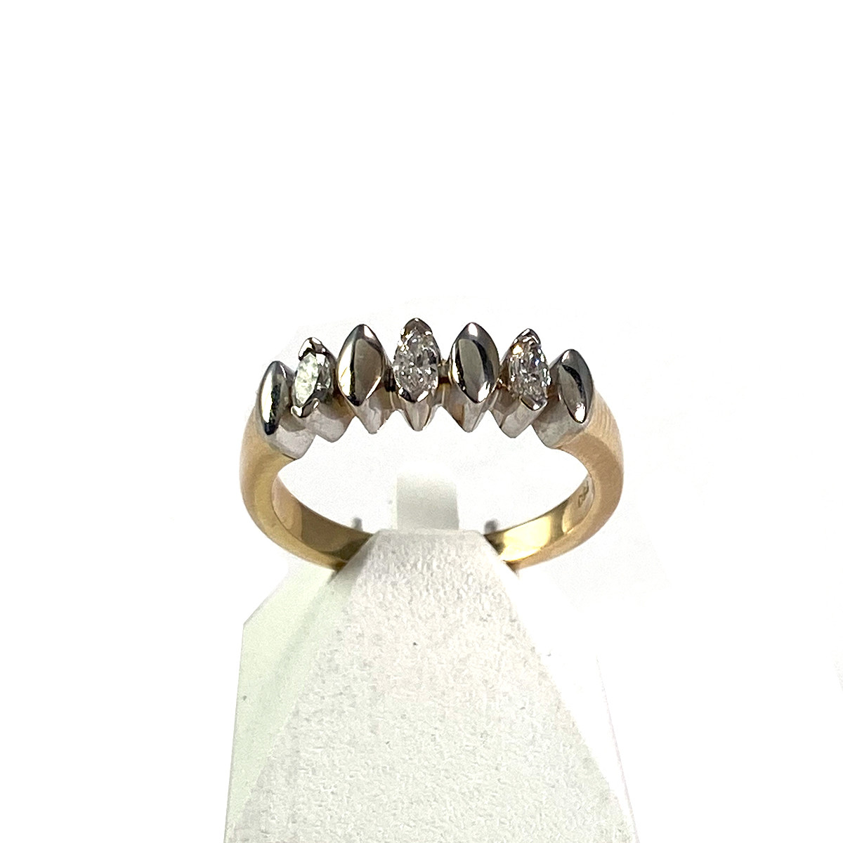 Bague d'occasion 2 ors 750 diamants