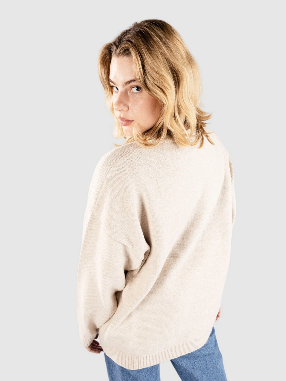Misfit Shapes Wilber Os Pullover cream