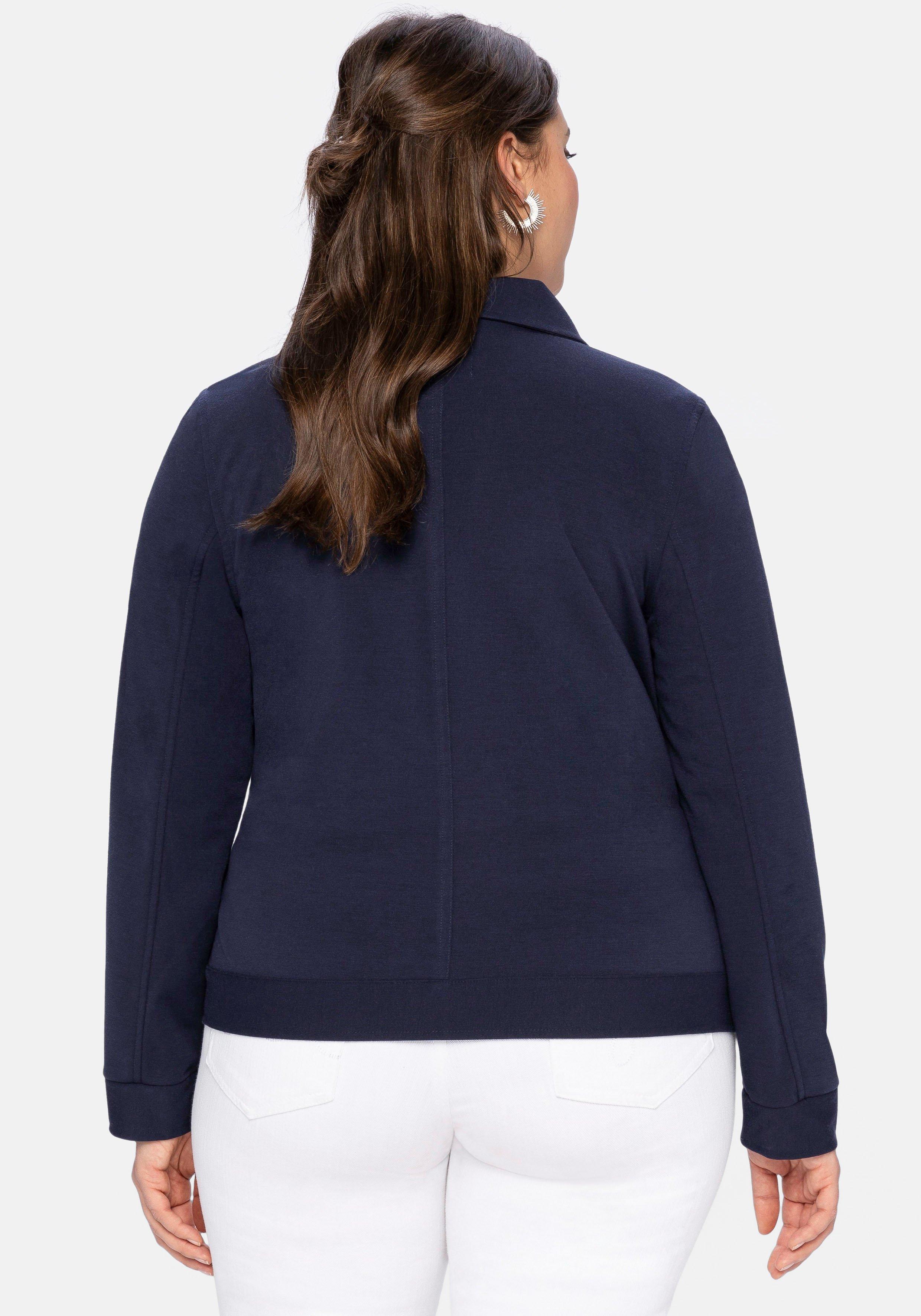 Kurzjacke aus Interlock, leicht tailliert