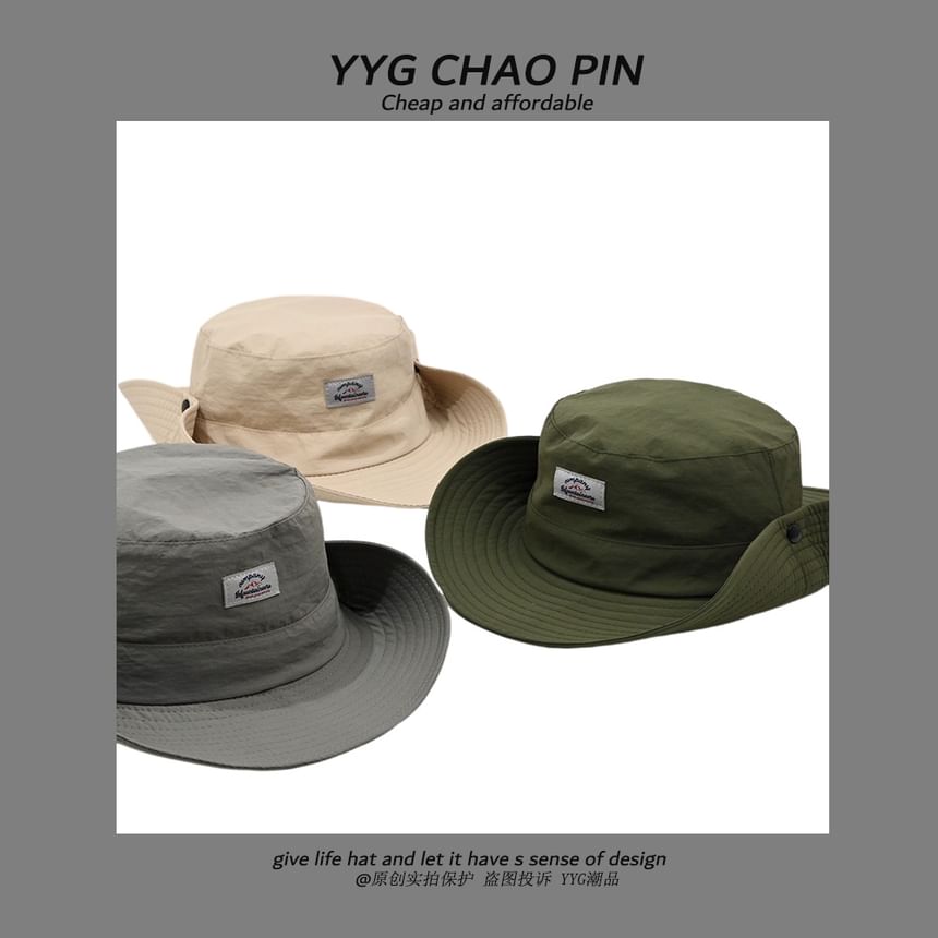 Alpha Kiss - Letterapplicatie Boonie Hat