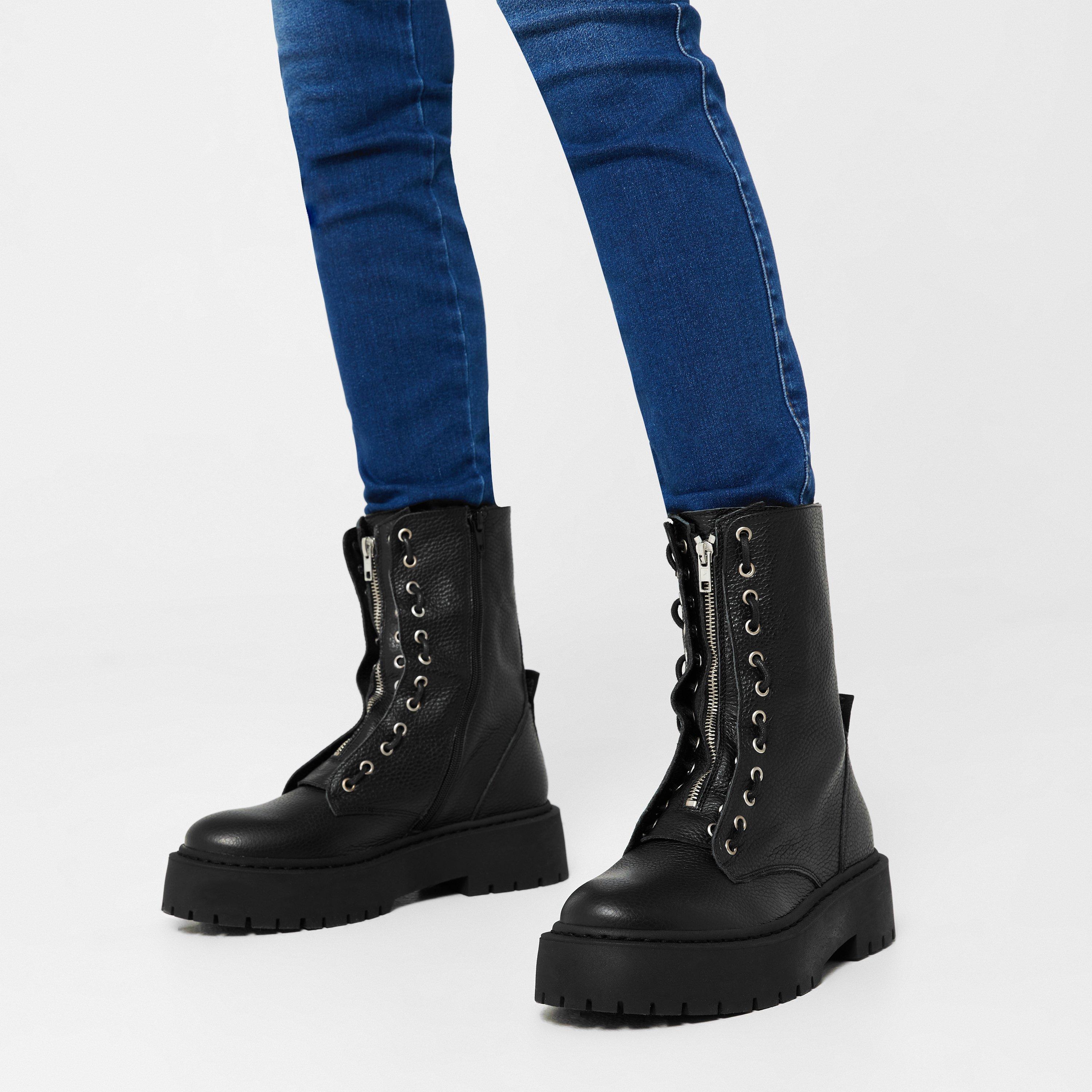 Steve Madden Odilia Boots