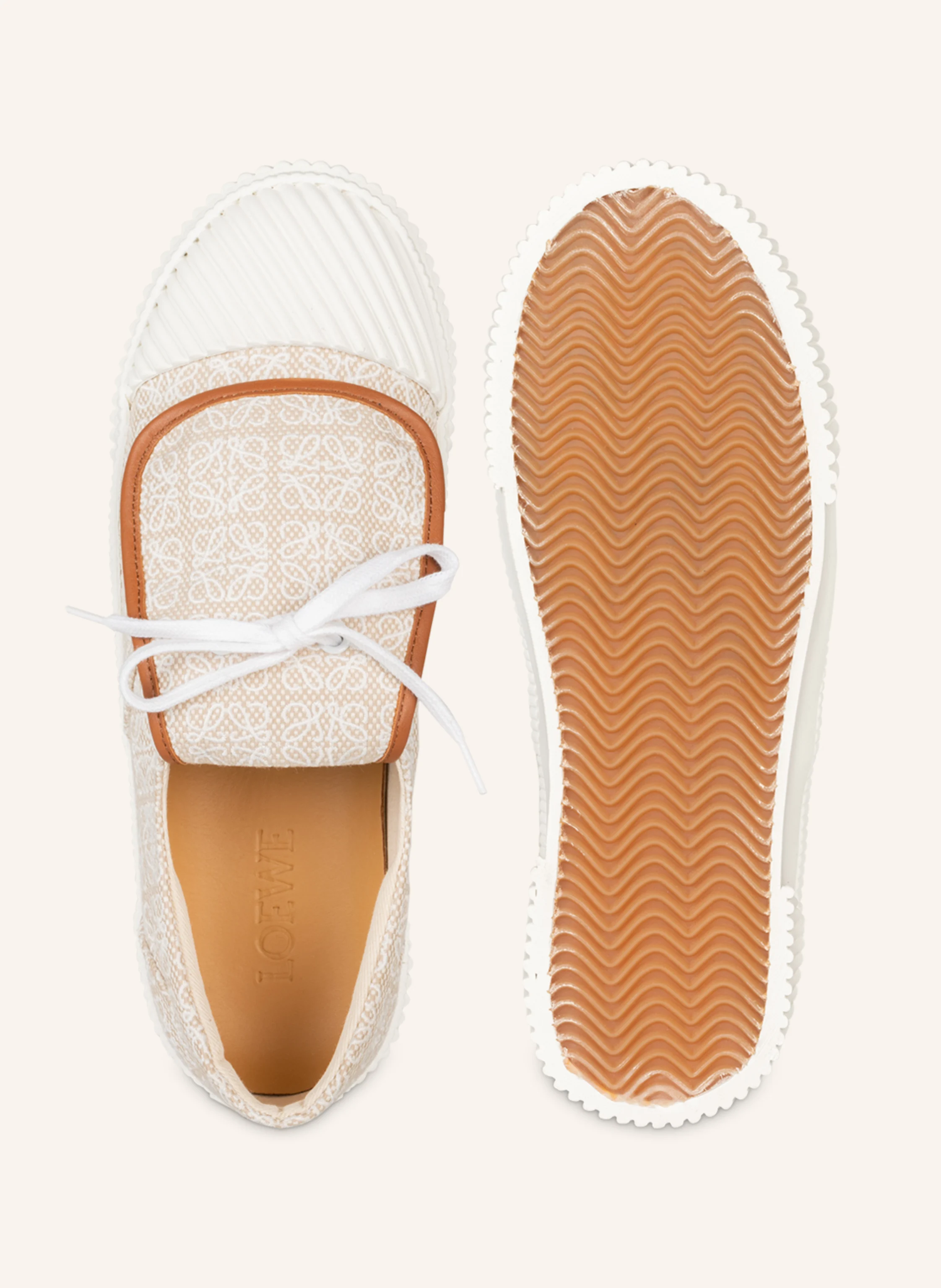 LOEWE Sneaker ANAGRAM