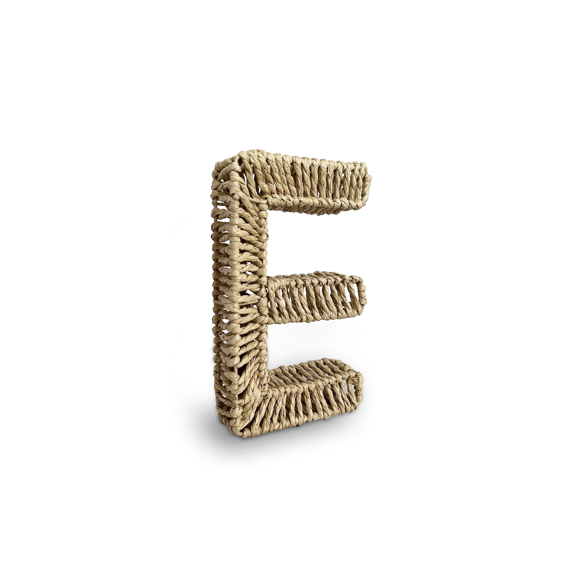 Buchstabe 'E' aus Papiergeflecht, braun, H 20,5 cm, B 12,5 cm, L 3,5 cm von fischer's lagerhaus