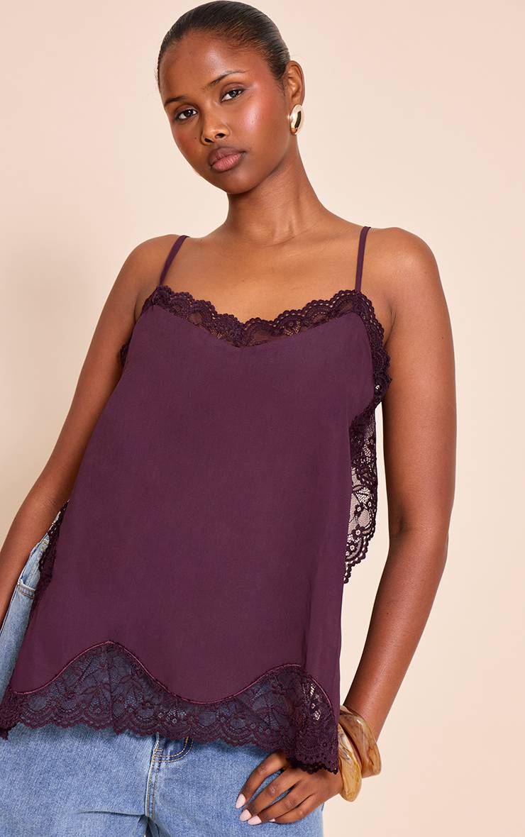 Dark Plum Top Caraco À Bretelles Crème Avec Détails De Dentelle Tissée