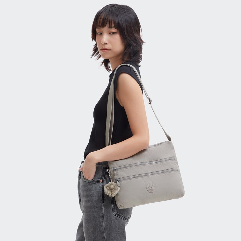 Kipling<br>Crossbody Alvar