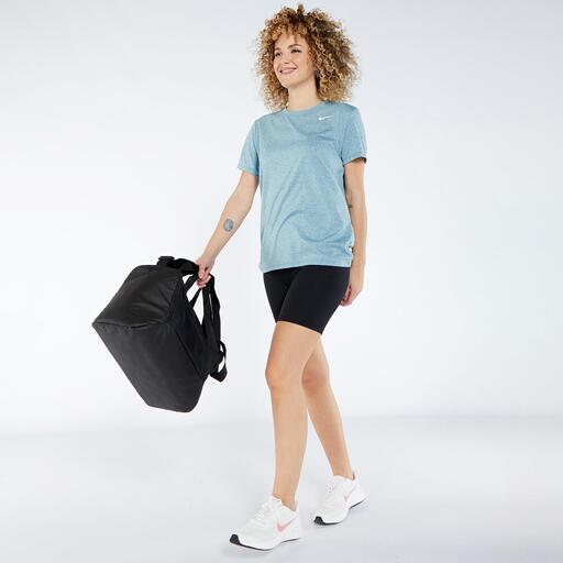 Nike Dri-Fit Um