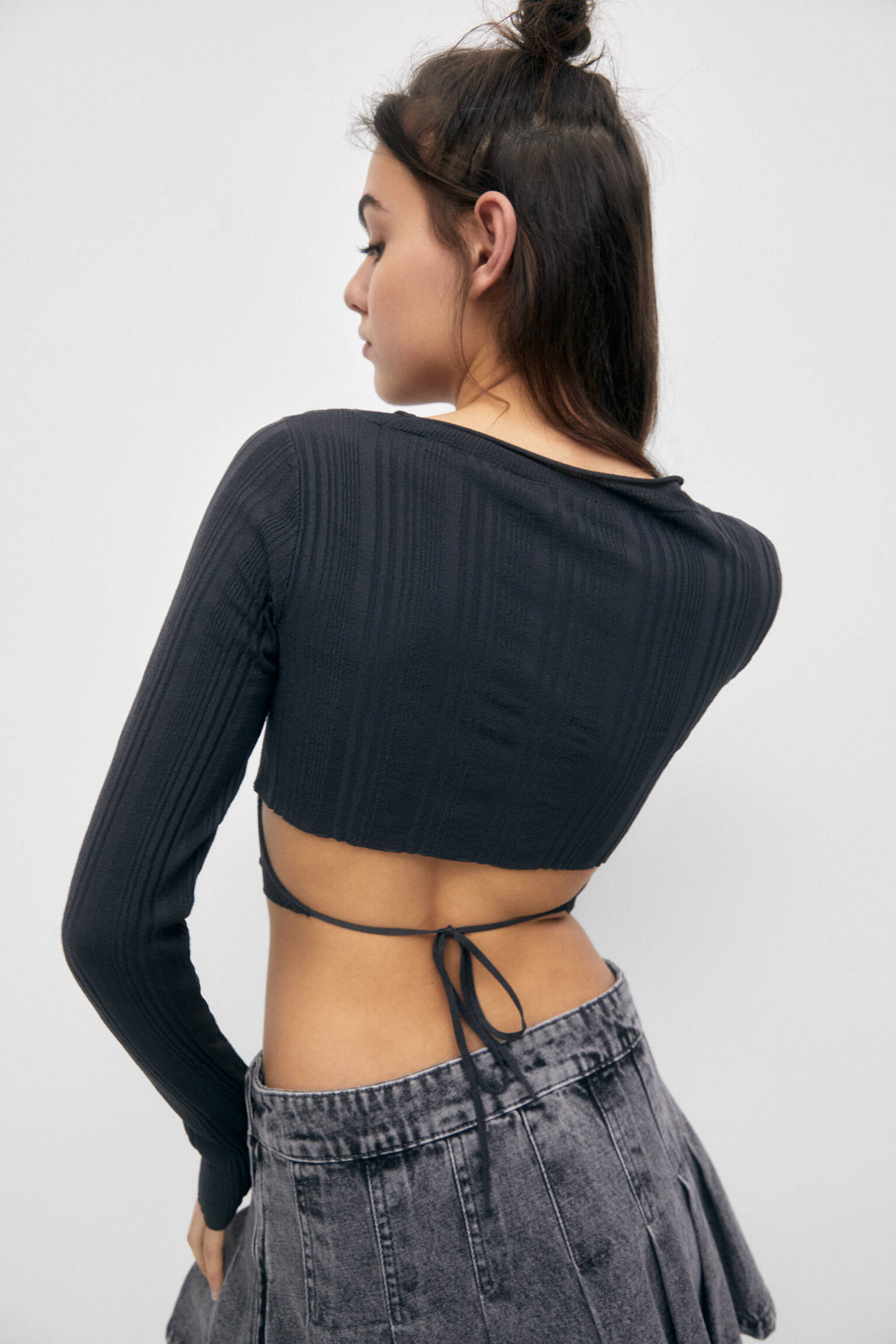 BLUSA CURTA DE MALHA FINA - STONE