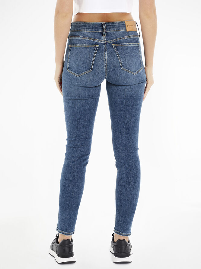 Calvin Klein MID RISE SKINNY 1bj