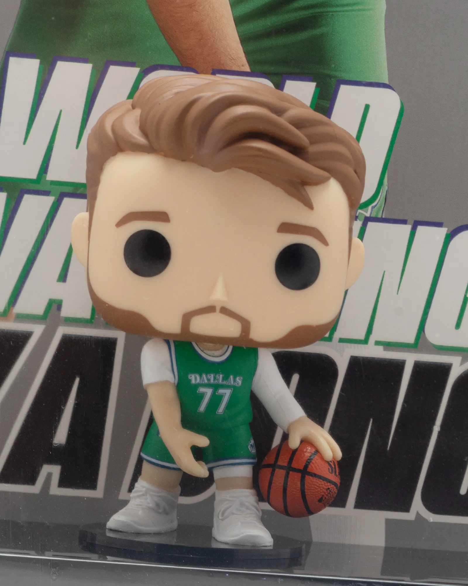 Funko POP! NBA Cover: SLAM - Luka Doncic
