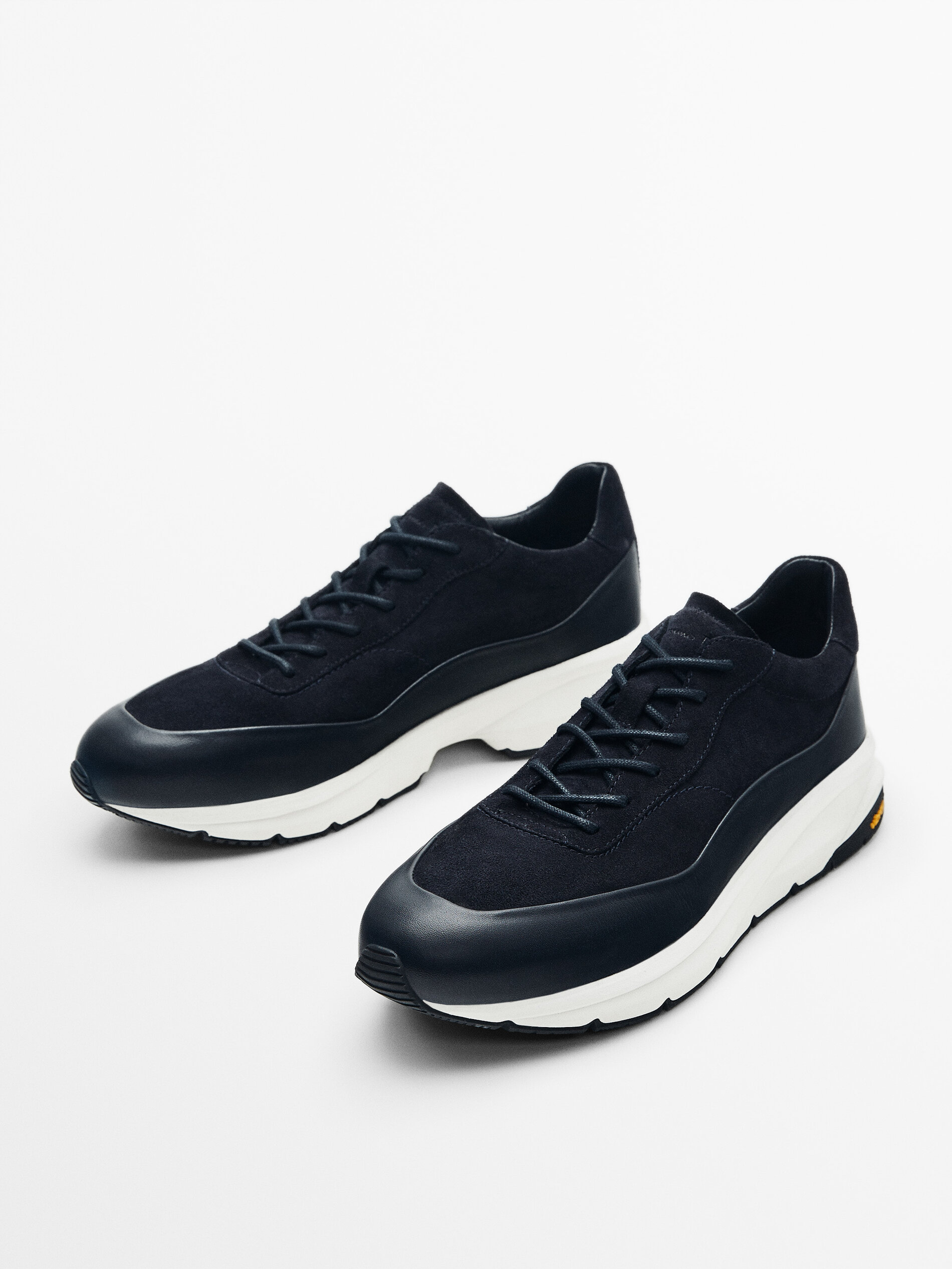 TÊNIS ESPORTIVO AZUL COM PISO VIBRAM - AZUL