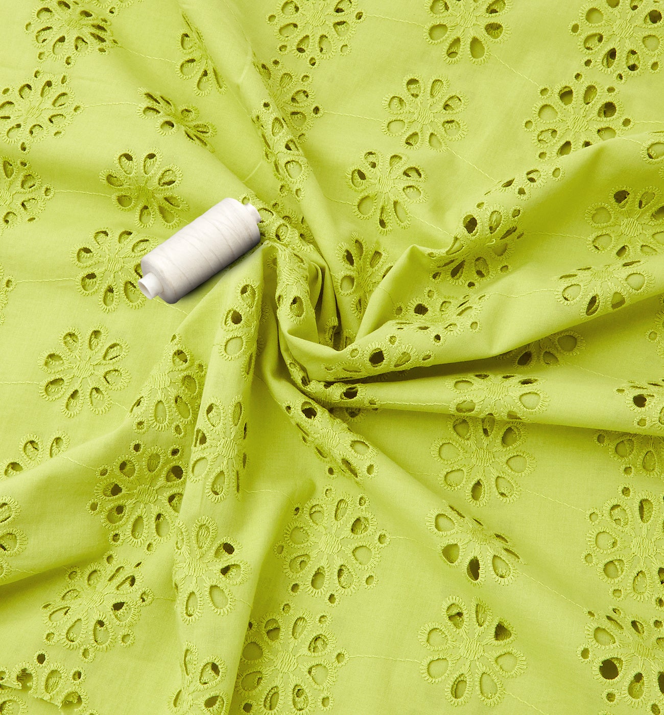 Coupon 2 m broderie anglaise - Vert anis