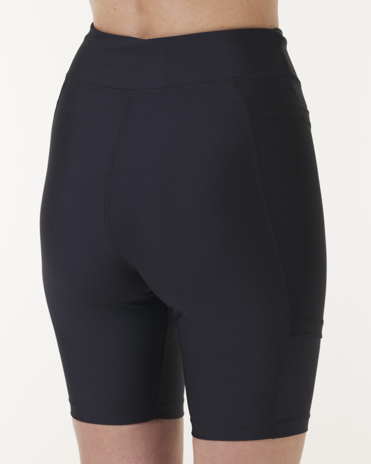 LEVITY Match Ballpocket Short Tights Black