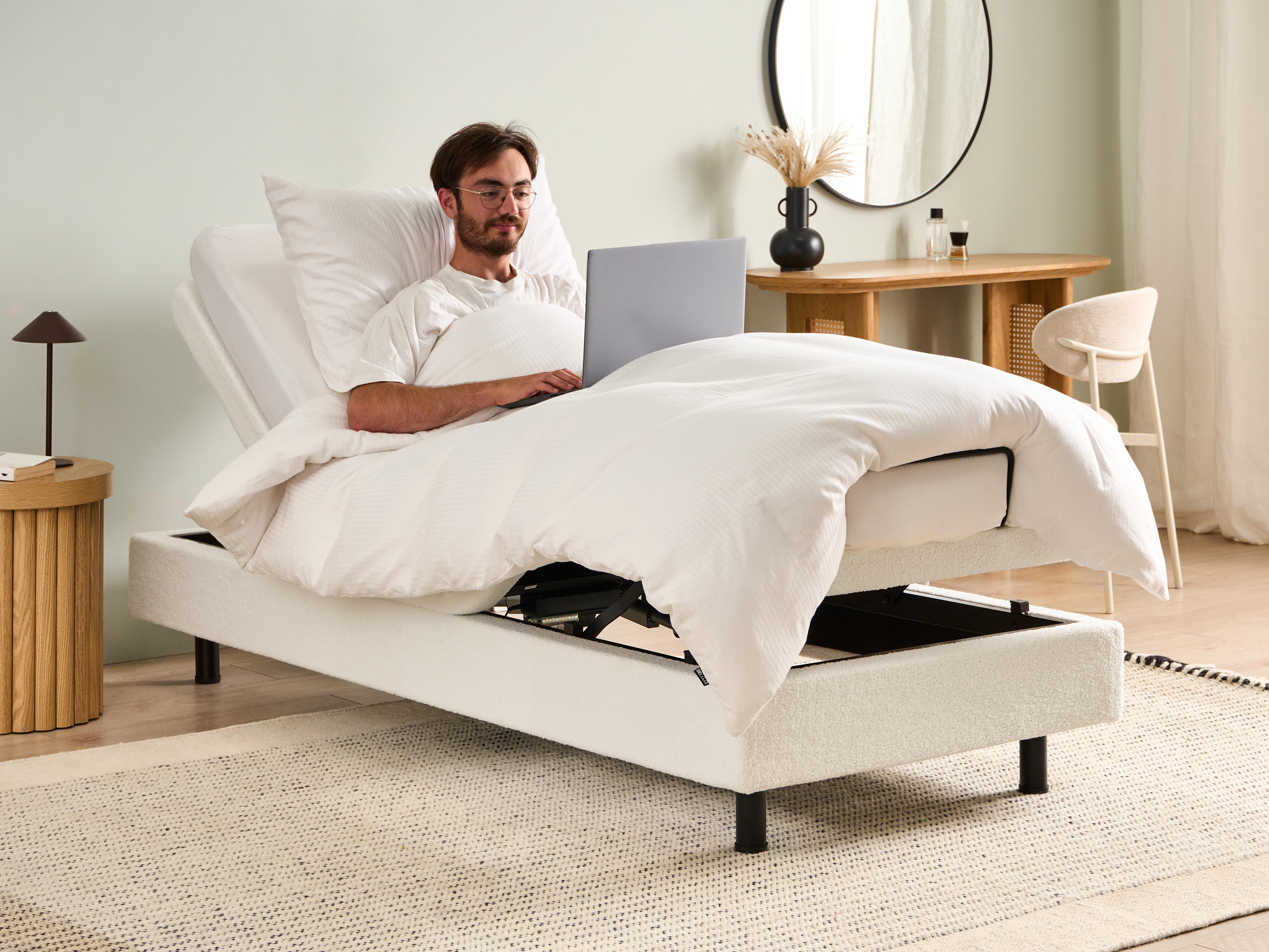 Verstelbaar bed zonder hoofdbord Bouclé DUKE 90 x 200 cm Gebroken wit